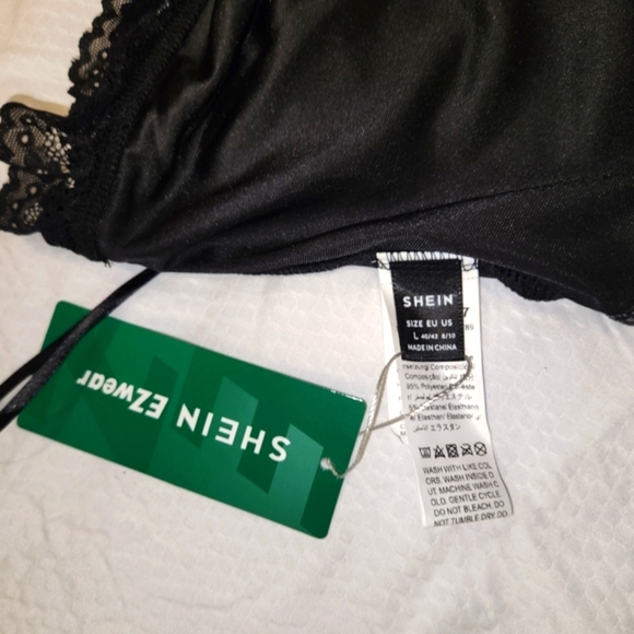 SHEIN Black Lace Trim Bandeau Intimate - Picture 6 of 7